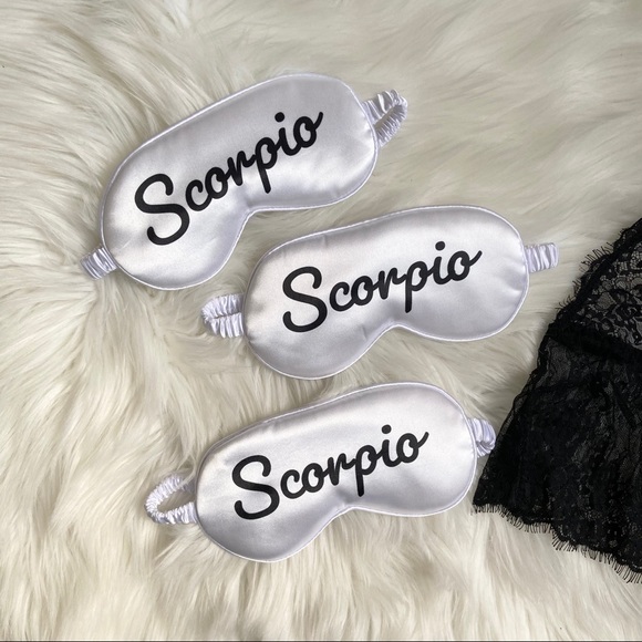 Scorpio Mulberry Silk Sleep Eye Mask - Picture 4 of 4